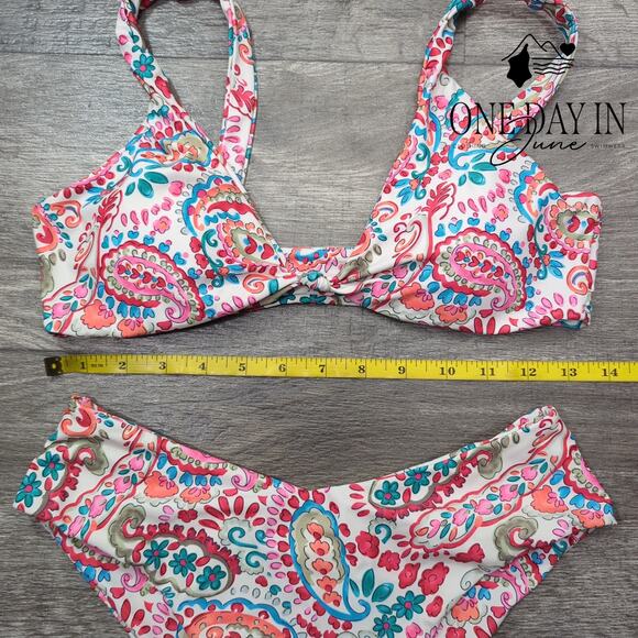 Adisputent High Cut Floral Bikini Swimsuit Size M - Picture 2 of 4